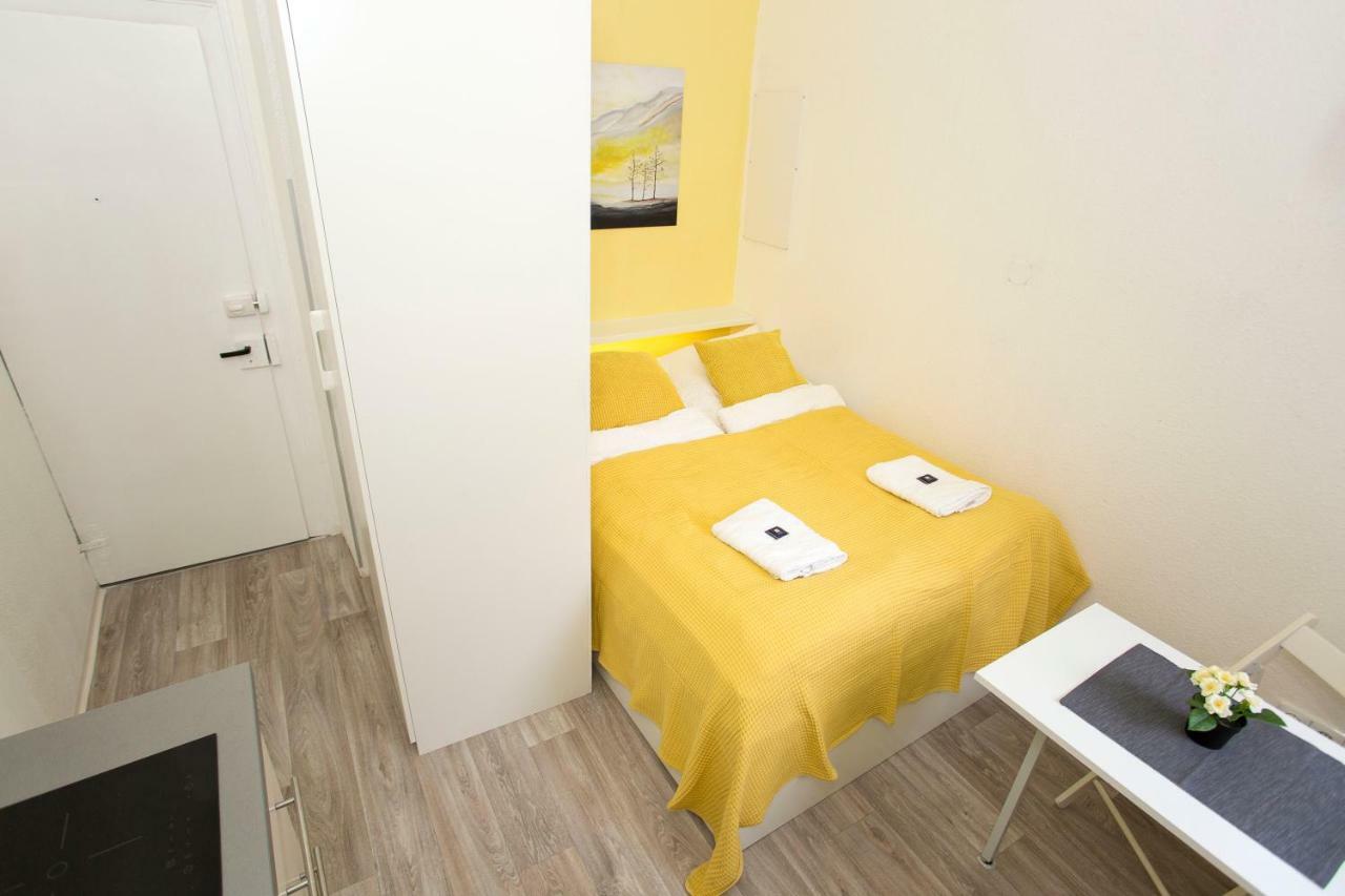 Ferienwohnung Nurnberg, Nahe U-Bahn Buitenkant foto